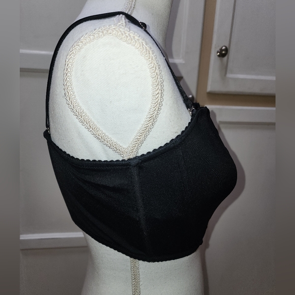 Victoria Secret Women's Unlined Open-Front Black Bralette NWT - Picture 7 of 11